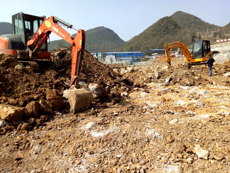 貴州挖掘機培訓